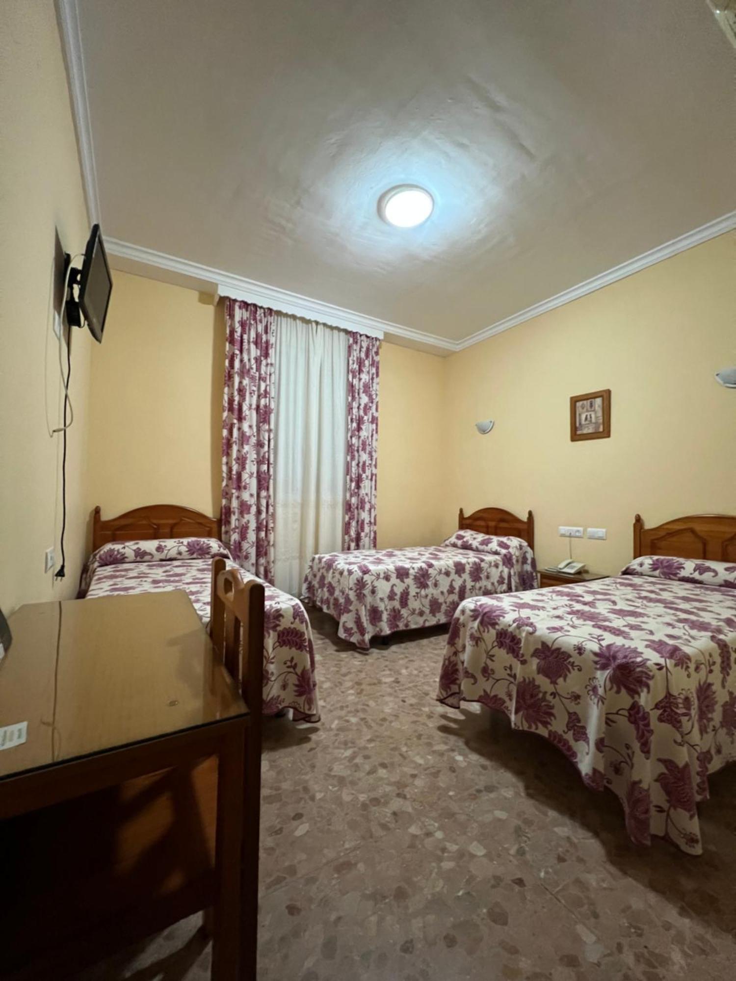 Hotel Chamizo El Arahal Eksteriør billede
