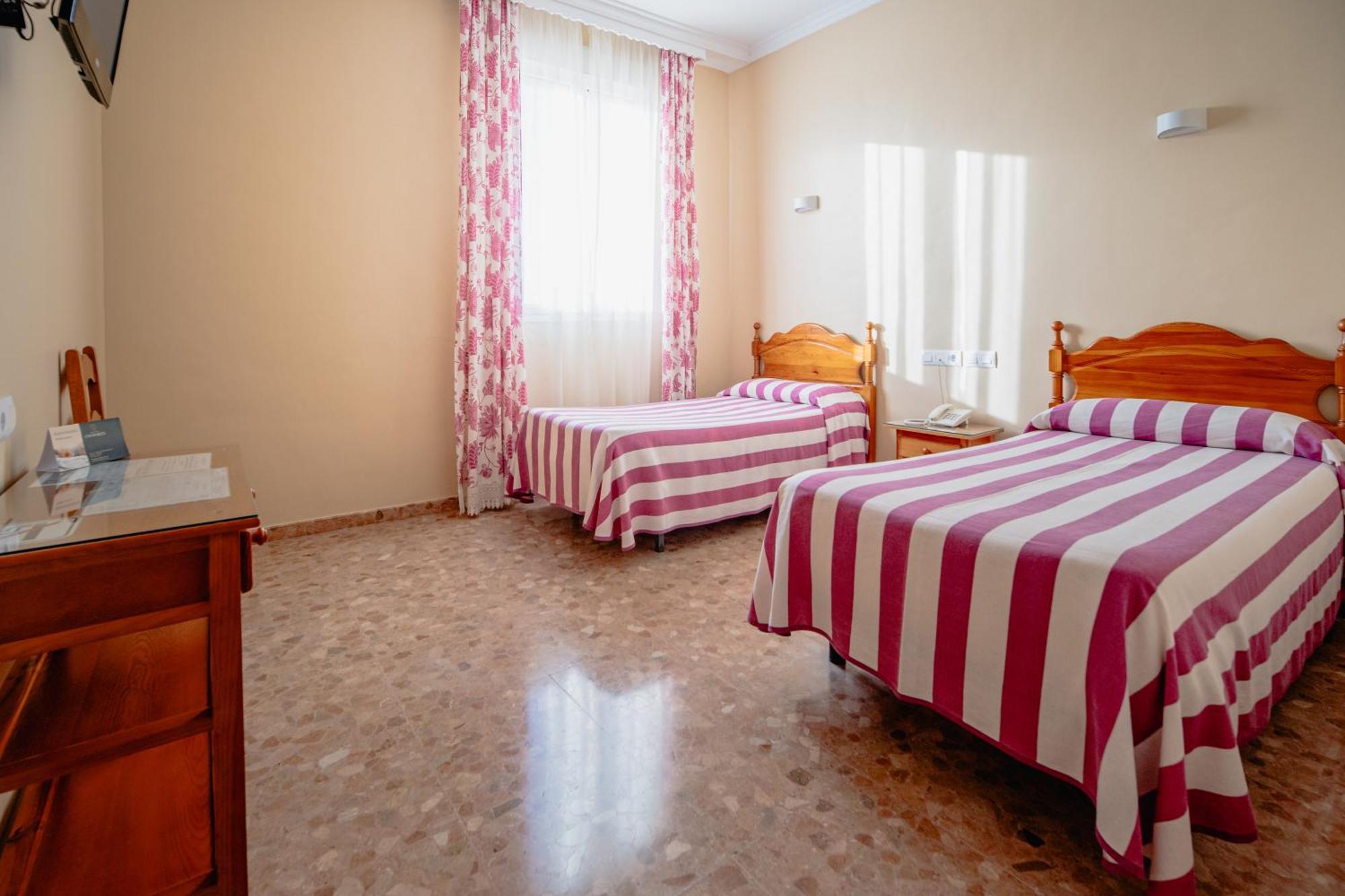 Hotel Chamizo El Arahal Eksteriør billede