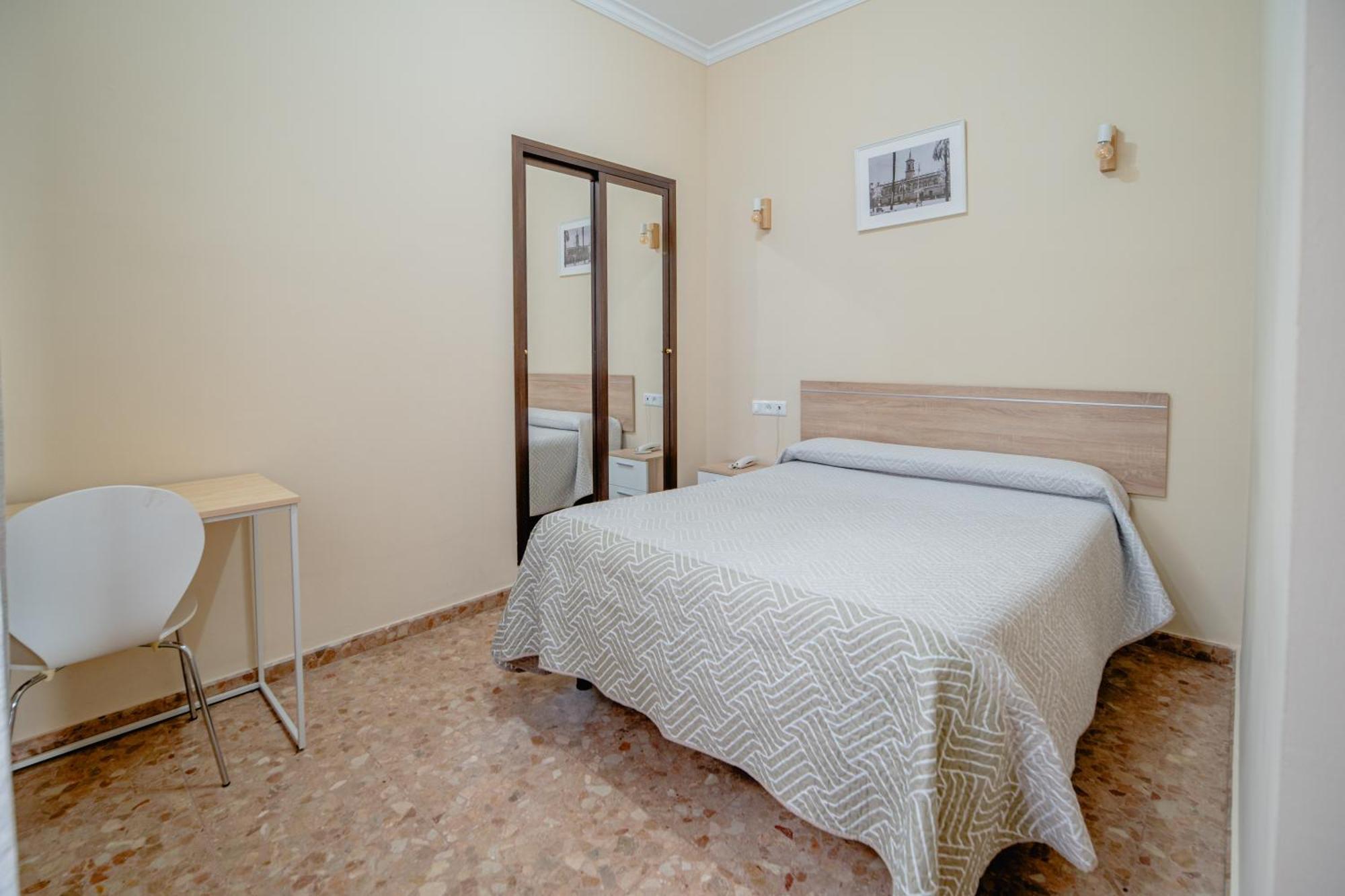 Hotel Chamizo El Arahal Eksteriør billede
